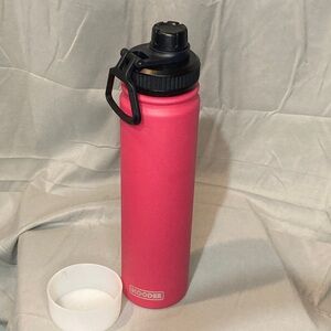 Red Koodee Water Bottle 22oz with spout lid only.